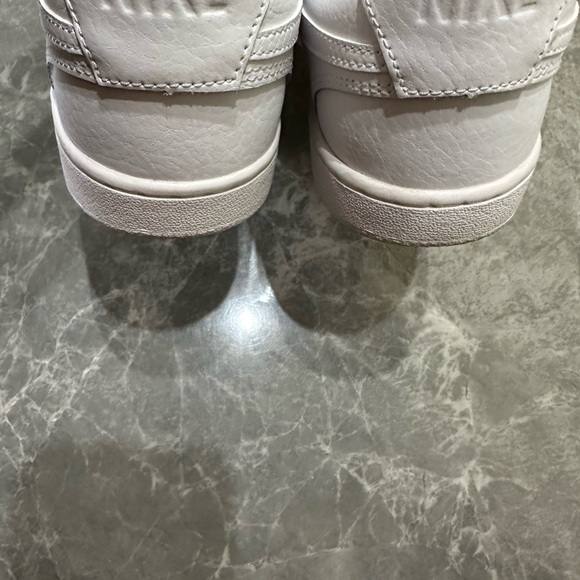 Nike Court Vision Low Triple White W SZ 9 - Picture 5 of 6